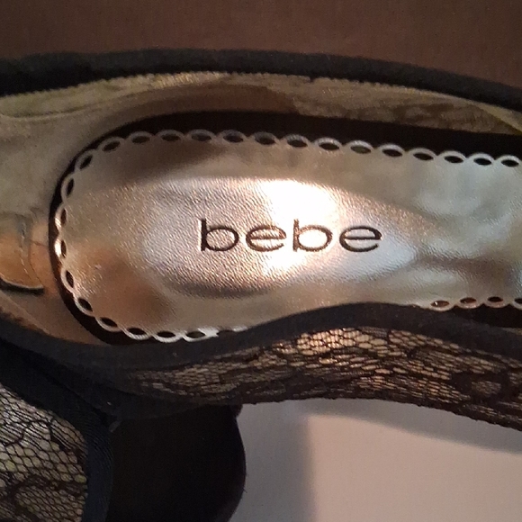 Bebe Lacey Black & Cream Lace Peep-Toe Platform Heels - Picture 3 of 9